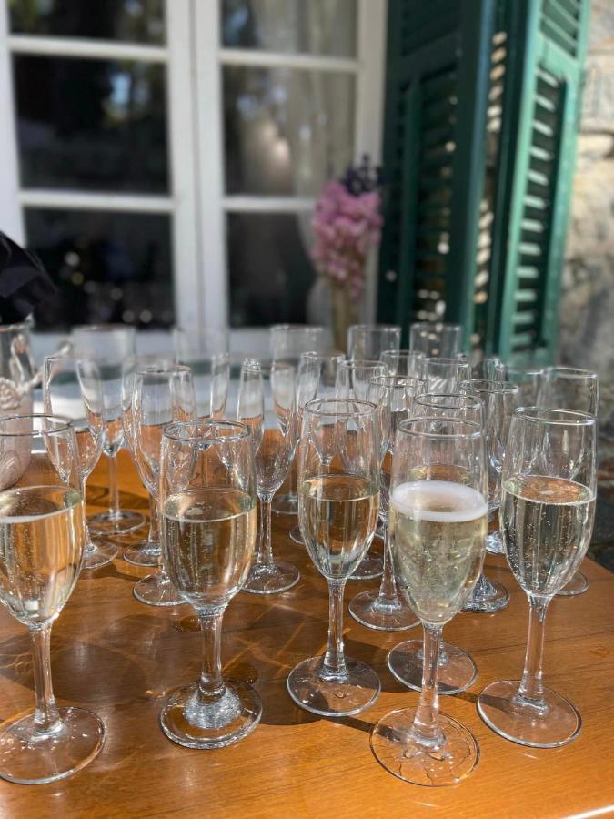 Semiramis Lodge Platres Eksteriør billede